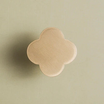 Clover Door Pull